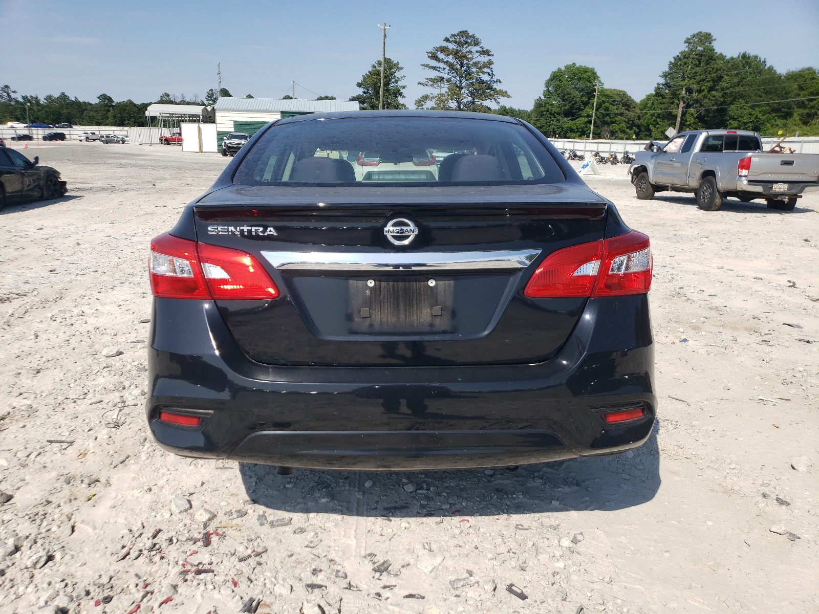 3N1AB7AP0HY313654 2017 Nissan Sentra S
