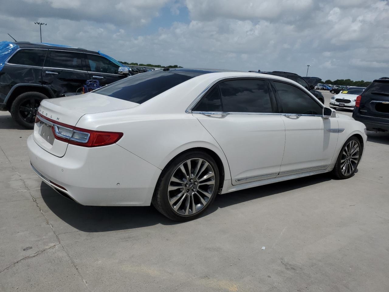 2017 Lincoln Continental Reserve VIN: 1LN6L9RP6H5602627 Lot: 61689864