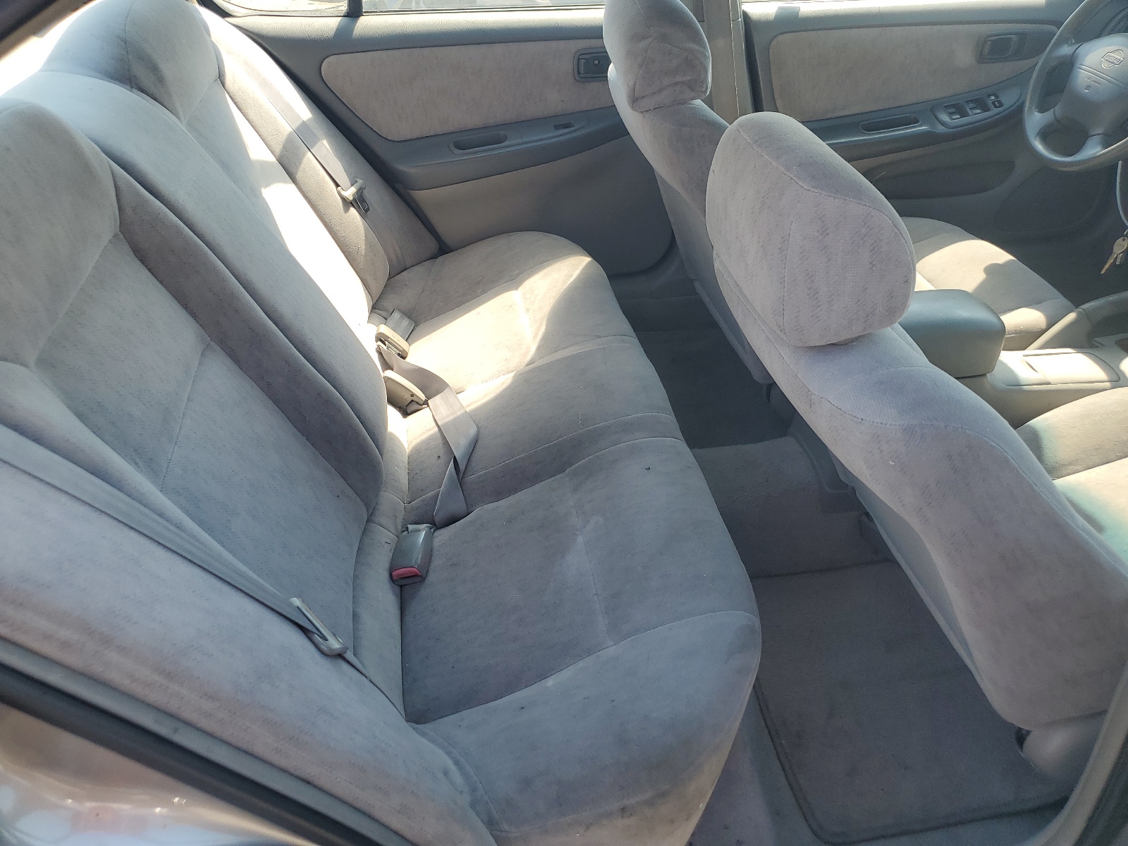 1N4DL01D9XC159740 1999 Nissan Altima Xe