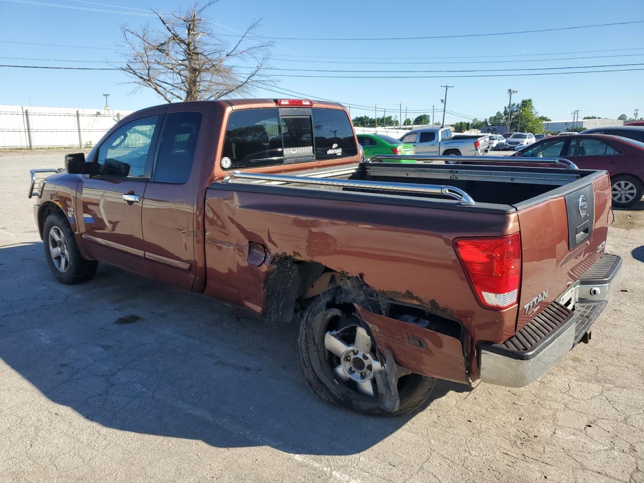 2004 Nissan Titan - Image 2