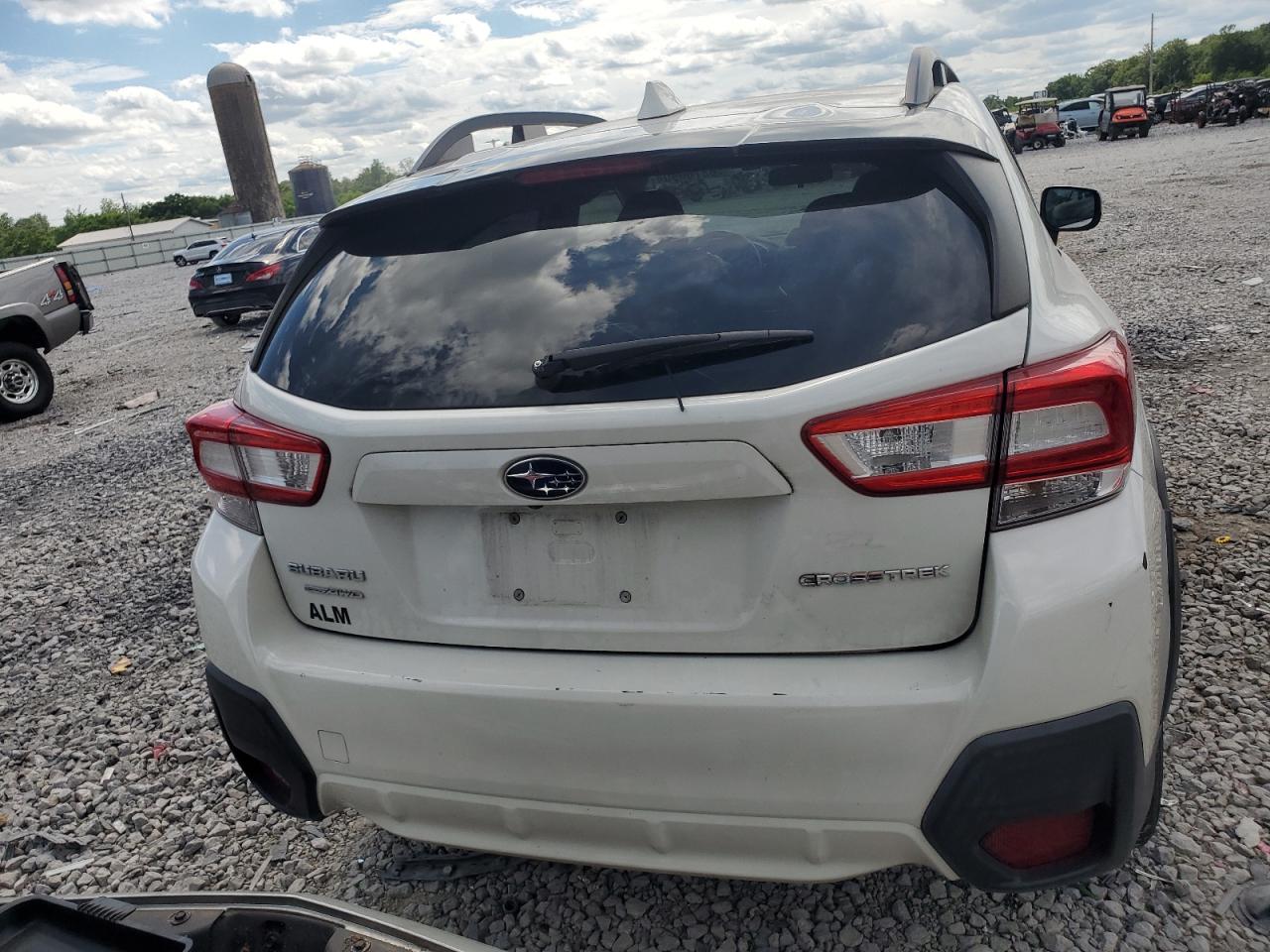 2018 Subaru Crosstrek Premium VIN: JF2GTADC8JH303483 Lot: 62760904