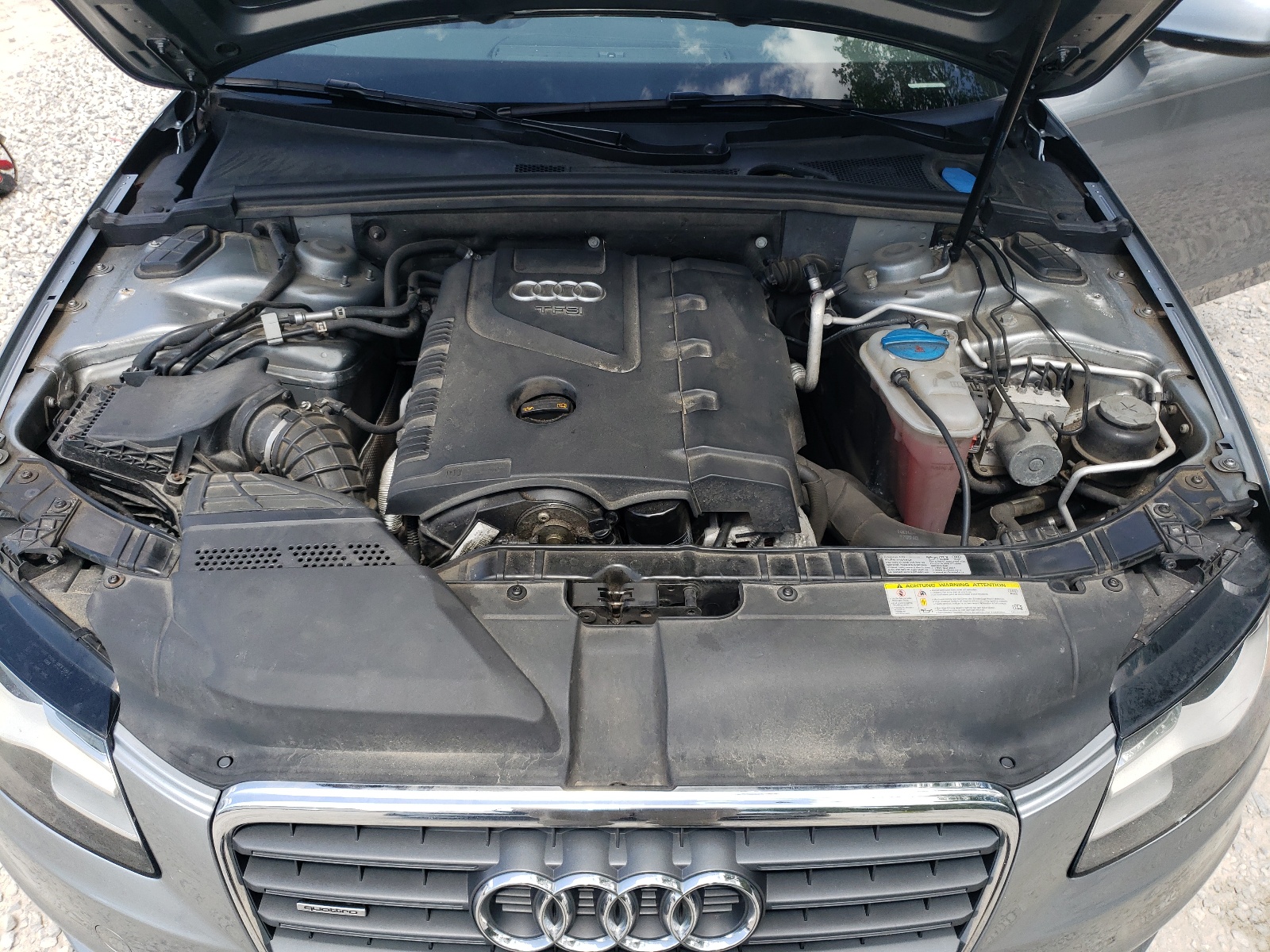 WAUFFAFL8BN025909 2011 Audi A4 Premium Plus