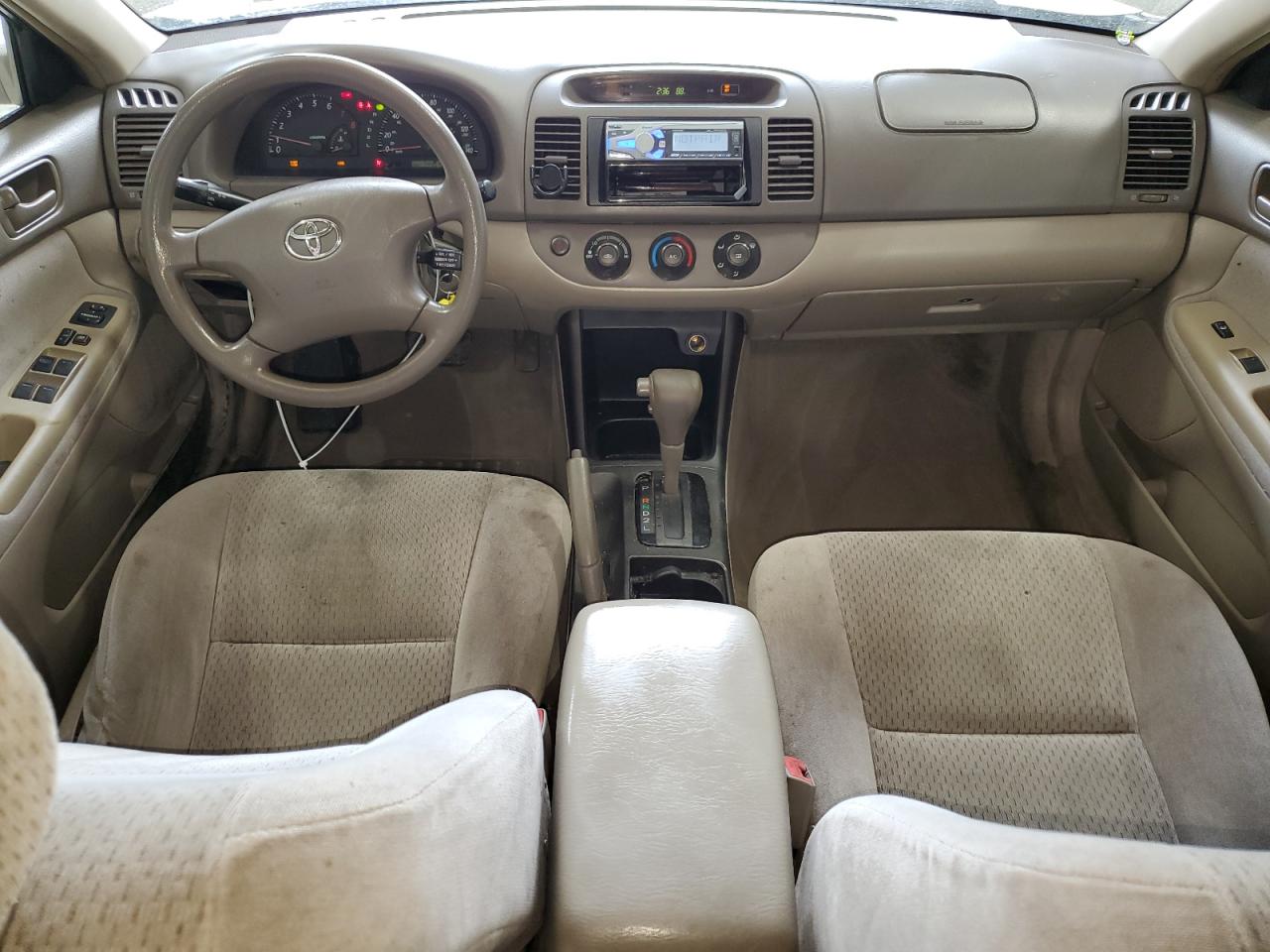 2004 Toyota Camry Le VIN: 4T1BE32KX4U802334 Lot: 64961234