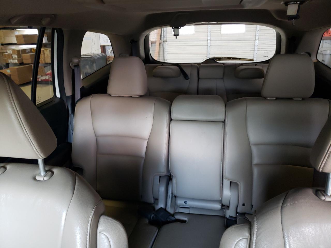 2018 Honda Pilot Touring VIN: 5FNYF6H95JB008847 Lot: 63706334