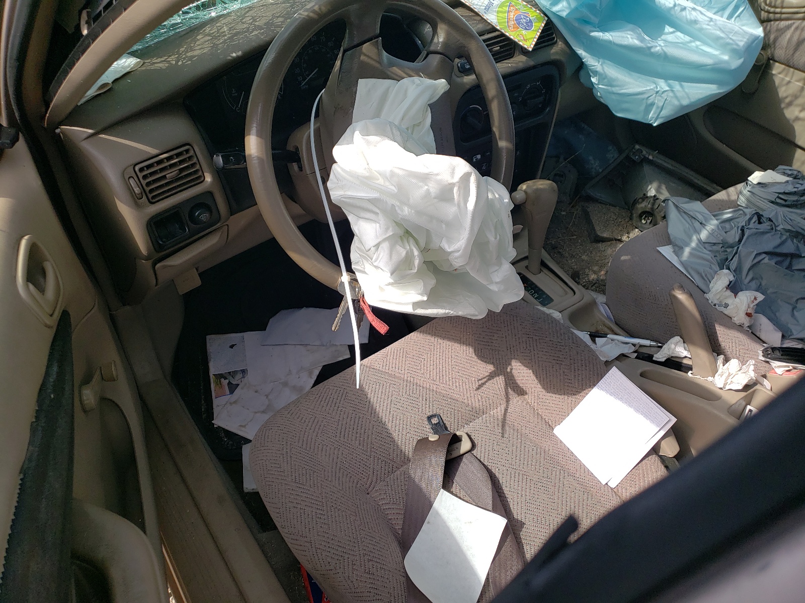 1Y1SK5281YZ405516 2000 Chevrolet Geo Prizm Base