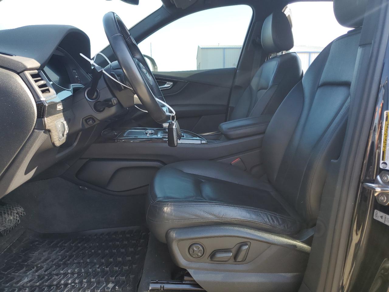 2017 Audi Q7 Premium Plus VIN: WA1LAAF79HD020878 Lot: 63824654