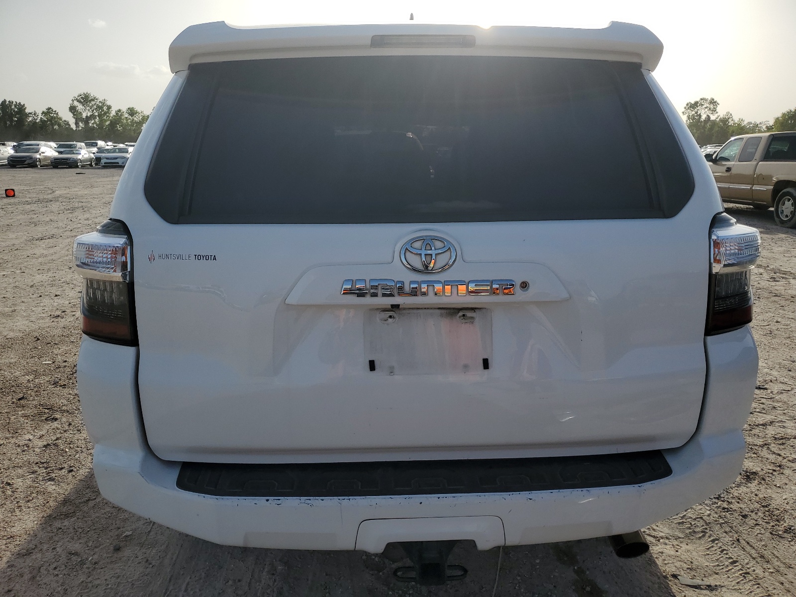 JTEZU5JR4J5171226 2018 Toyota 4Runner Sr5