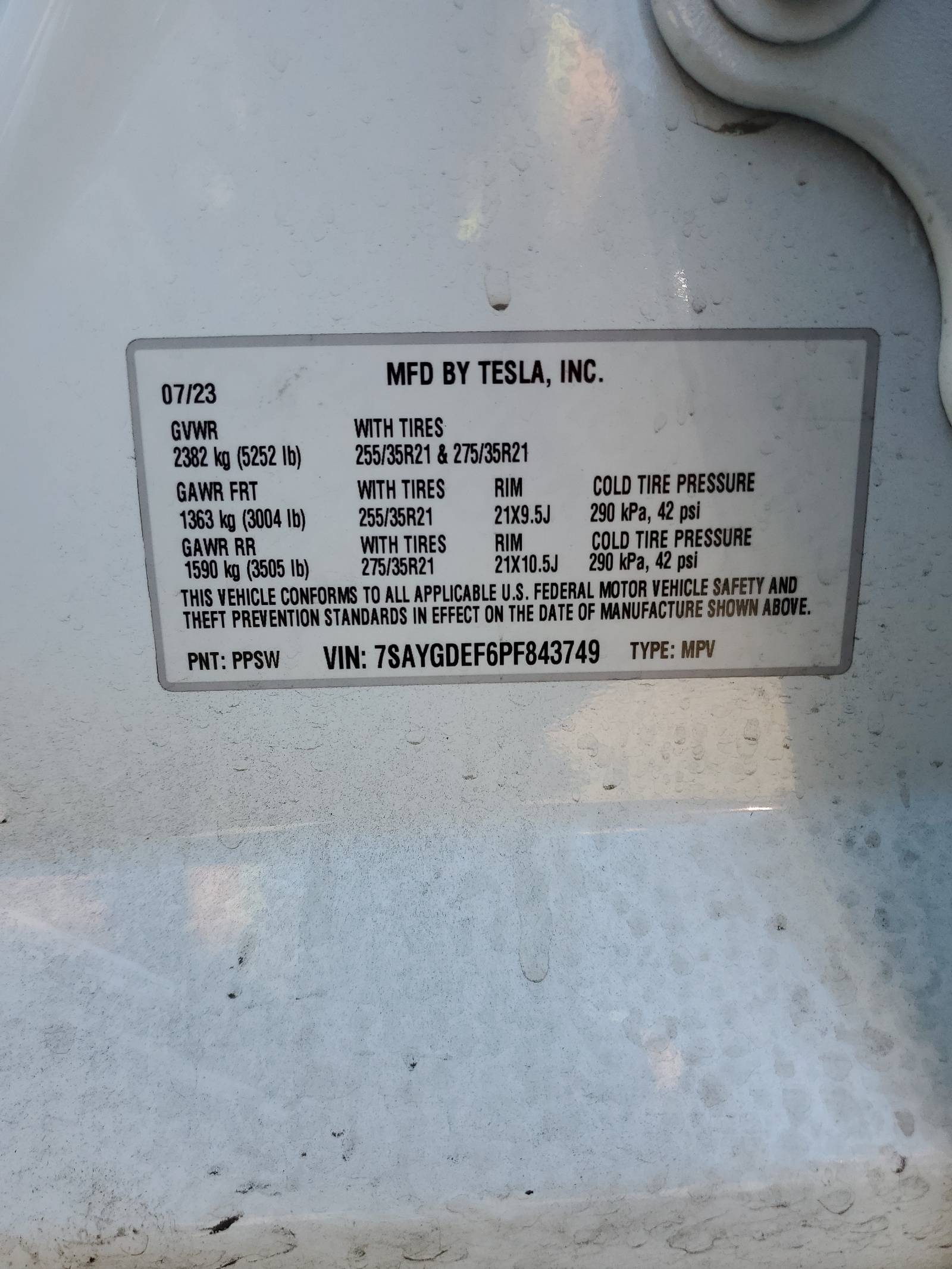 7SAYGDEF6PF843749 2023 Tesla Model Y