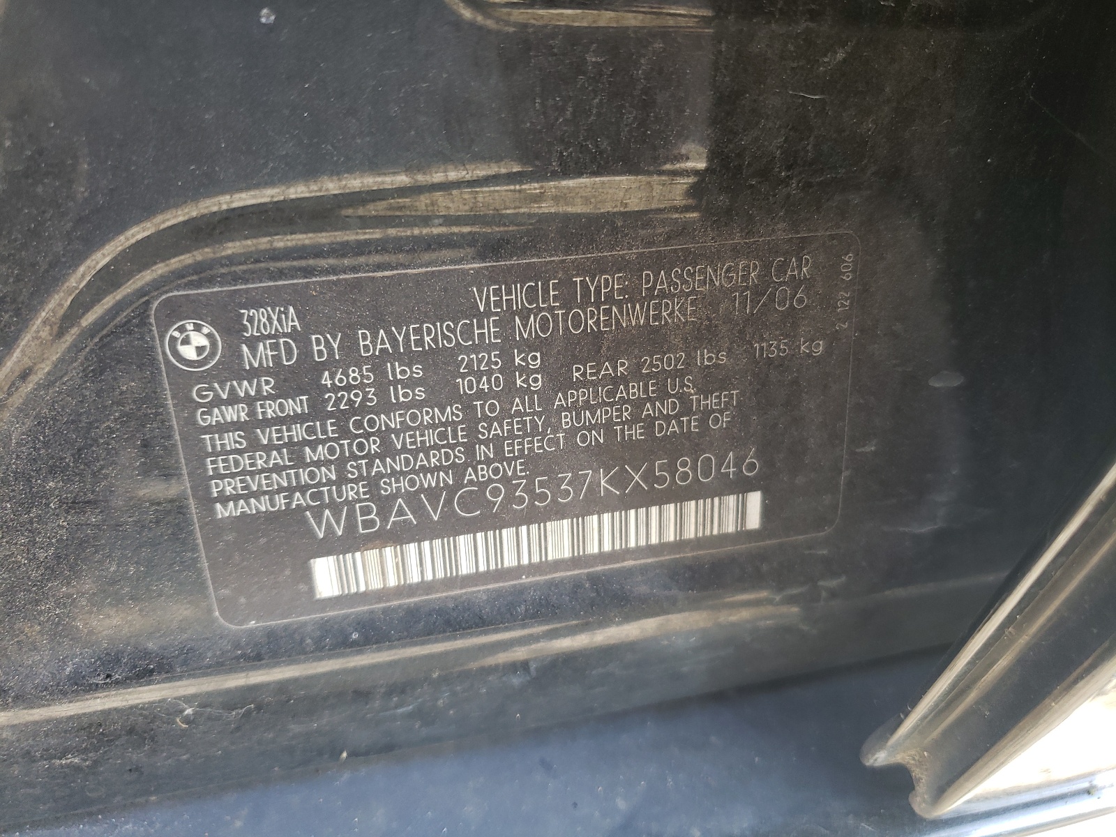 WBAVC93537KX58046 2007 BMW 328 Xi