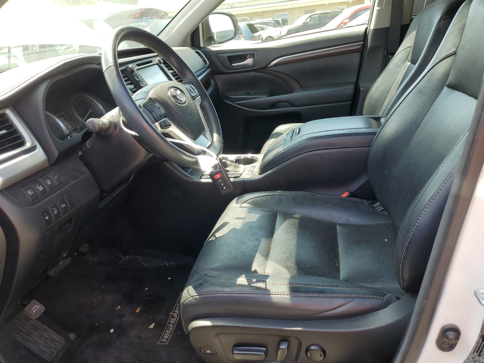 5TDDKRFH9GS340669 2016 Toyota Highlander Limited