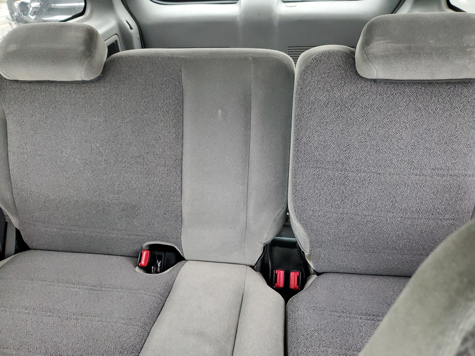 1FMZU62X2YZB47948 2000 Ford Explorer Xls