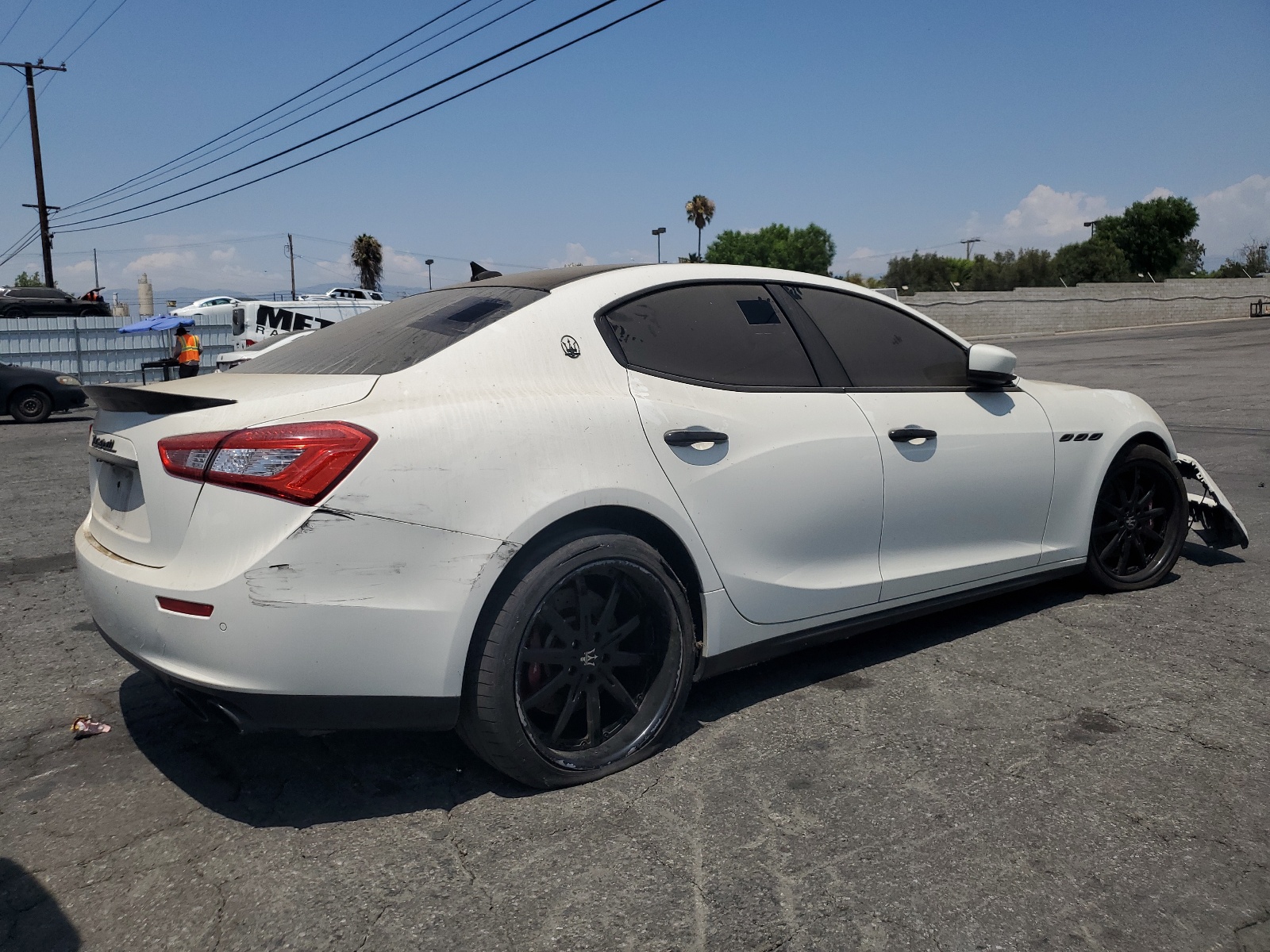 2016 Maserati Ghibli S vin: ZAM57RTA7G1181964