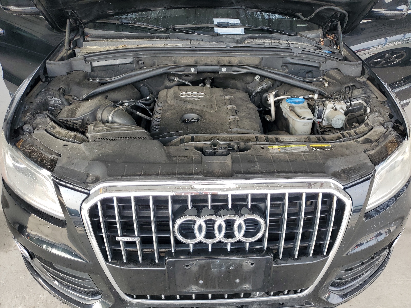 2016 Audi Q5 Premium vin: WA1C2AFPXGA018568