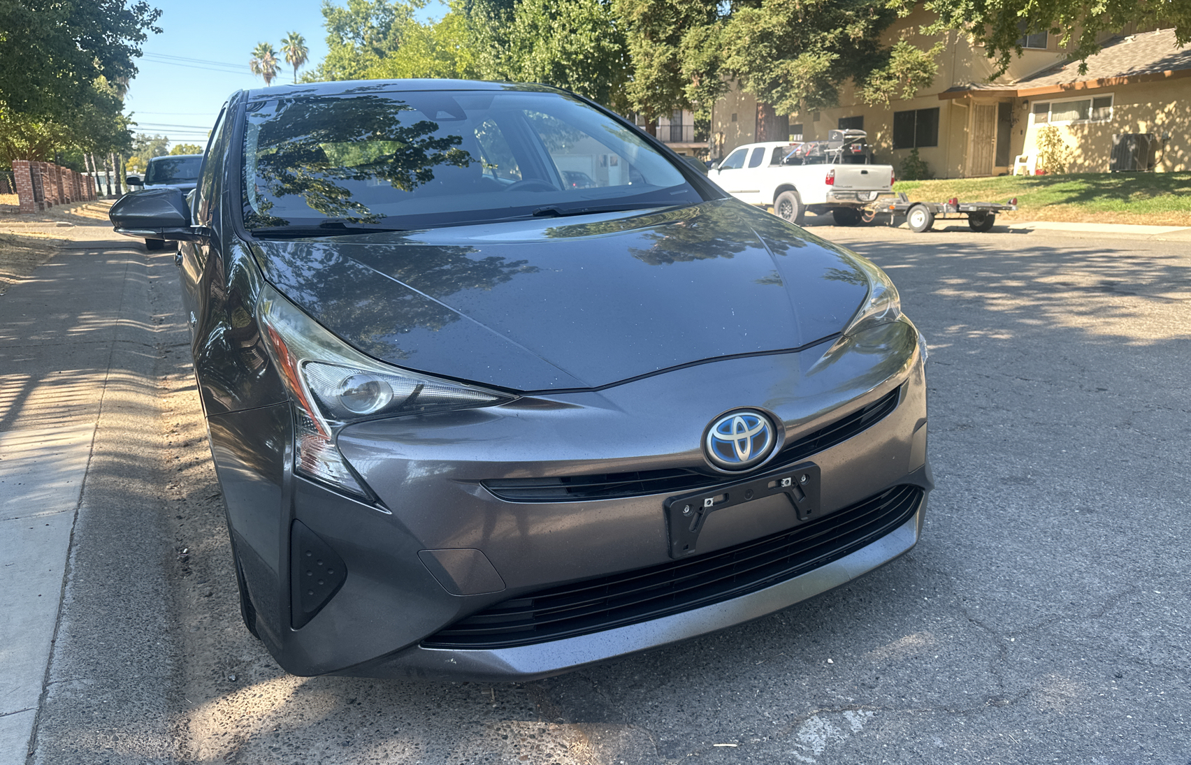 2017 Toyota Prius vin: JTDKARFU1H3034138