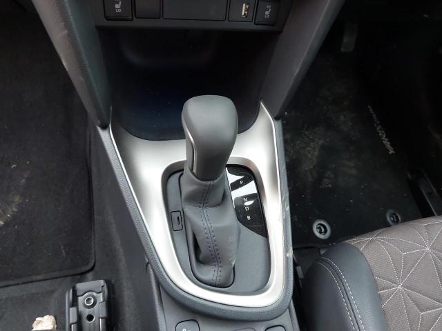 2024 TOYOTA YARIS CROS