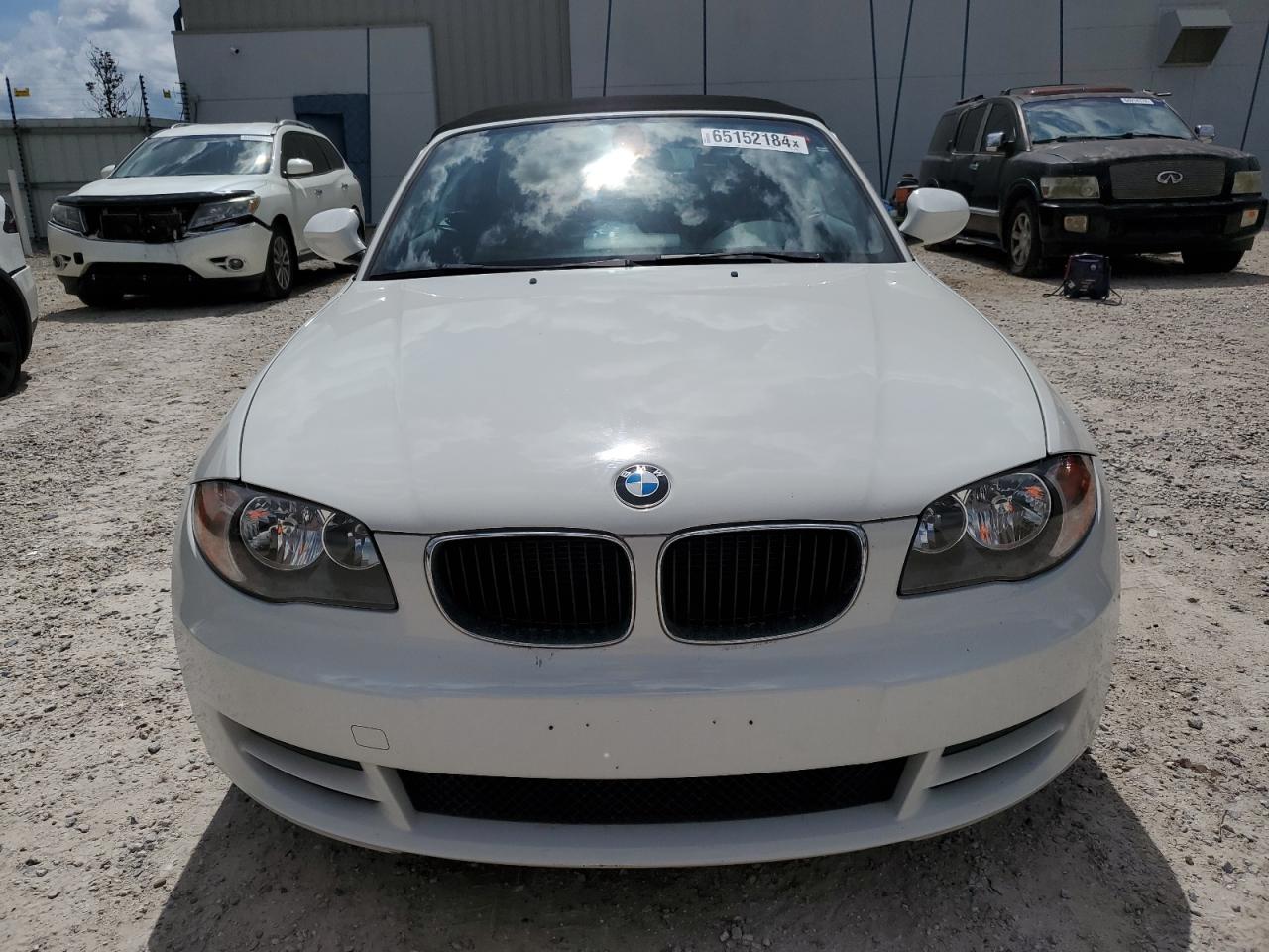 2011 BMW 128 I VIN: WBAUN1C52BVH82338 Lot: 65152184