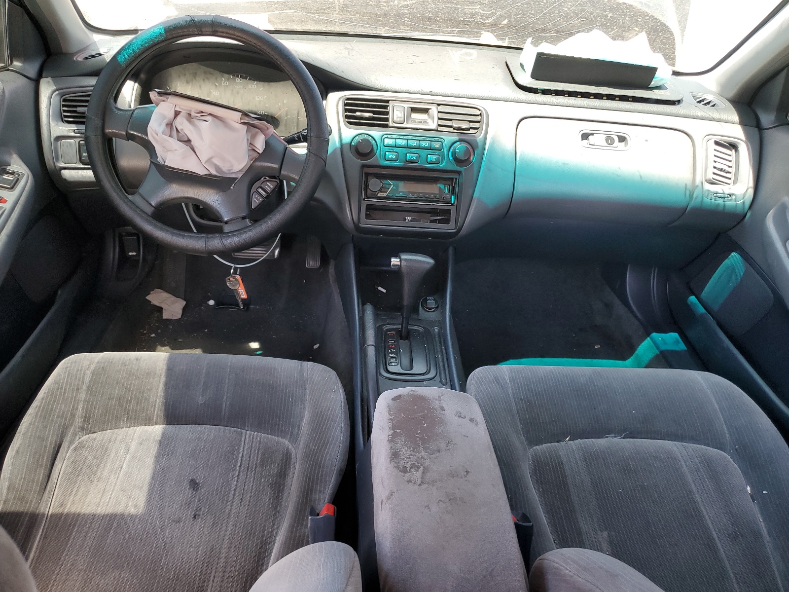 1HGCG6657XA140227 1999 Honda Accord Lx