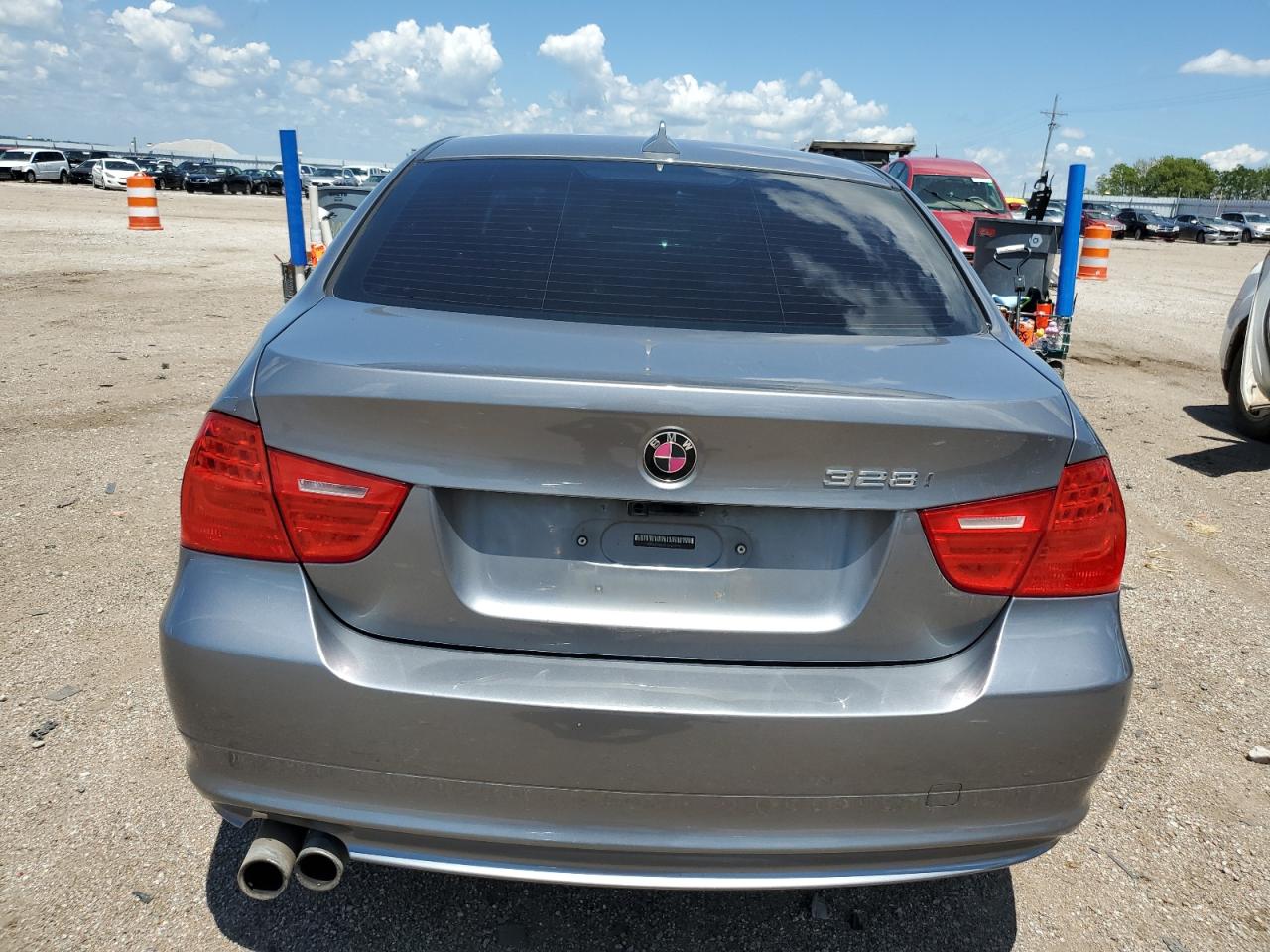 2011 BMW 328 Xi Sulev VIN: WBAPK5C56BA655707 Lot: 61808104