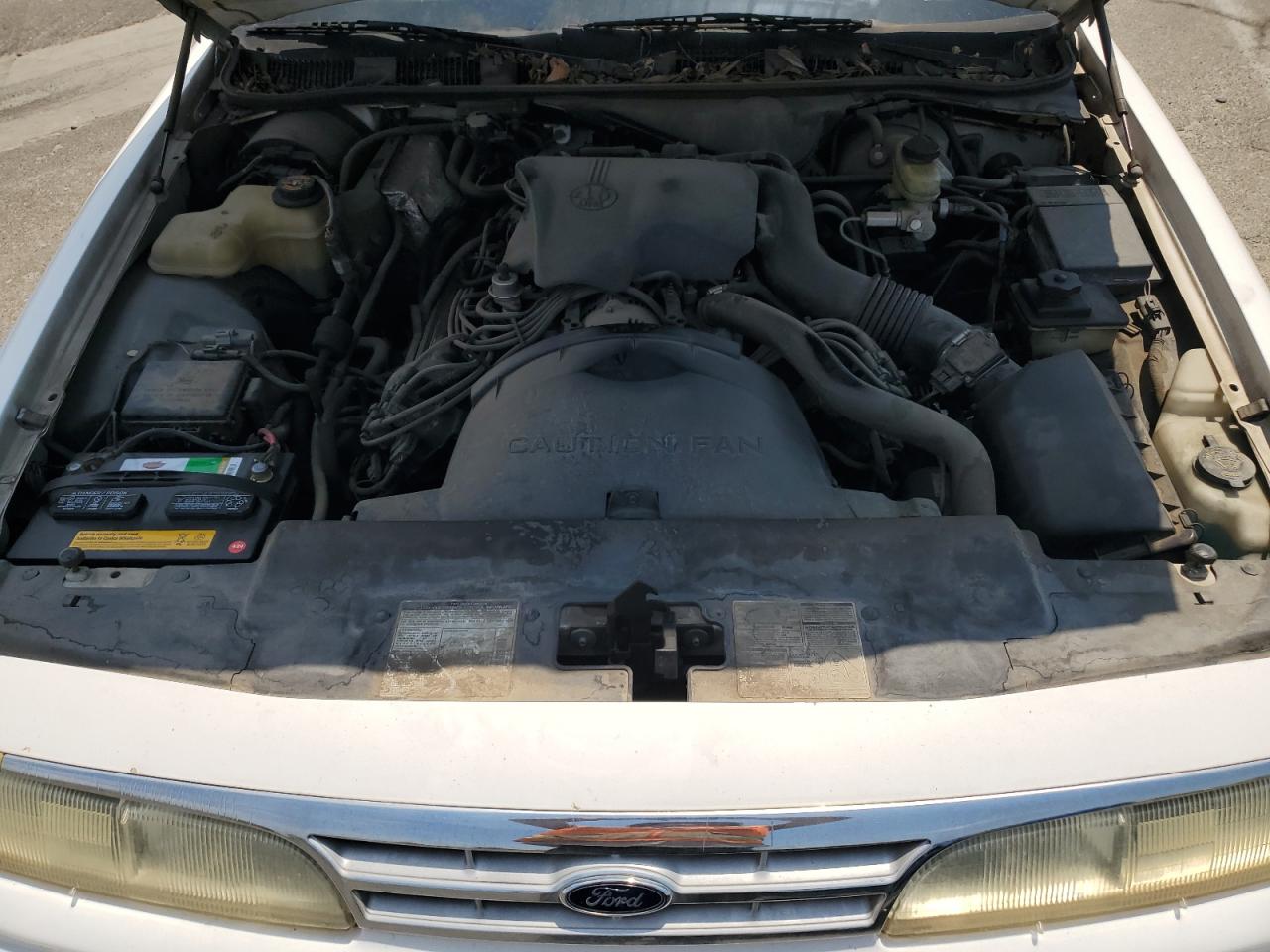 1996 Ford Crown Victoria Lx VIN: 2FALP74W2TX213821 Lot: 63081474