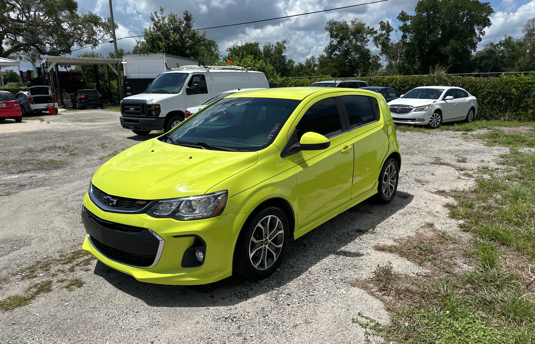 2019 Chevrolet Sonic Lt vin: 1G1JD6SB7K4127293