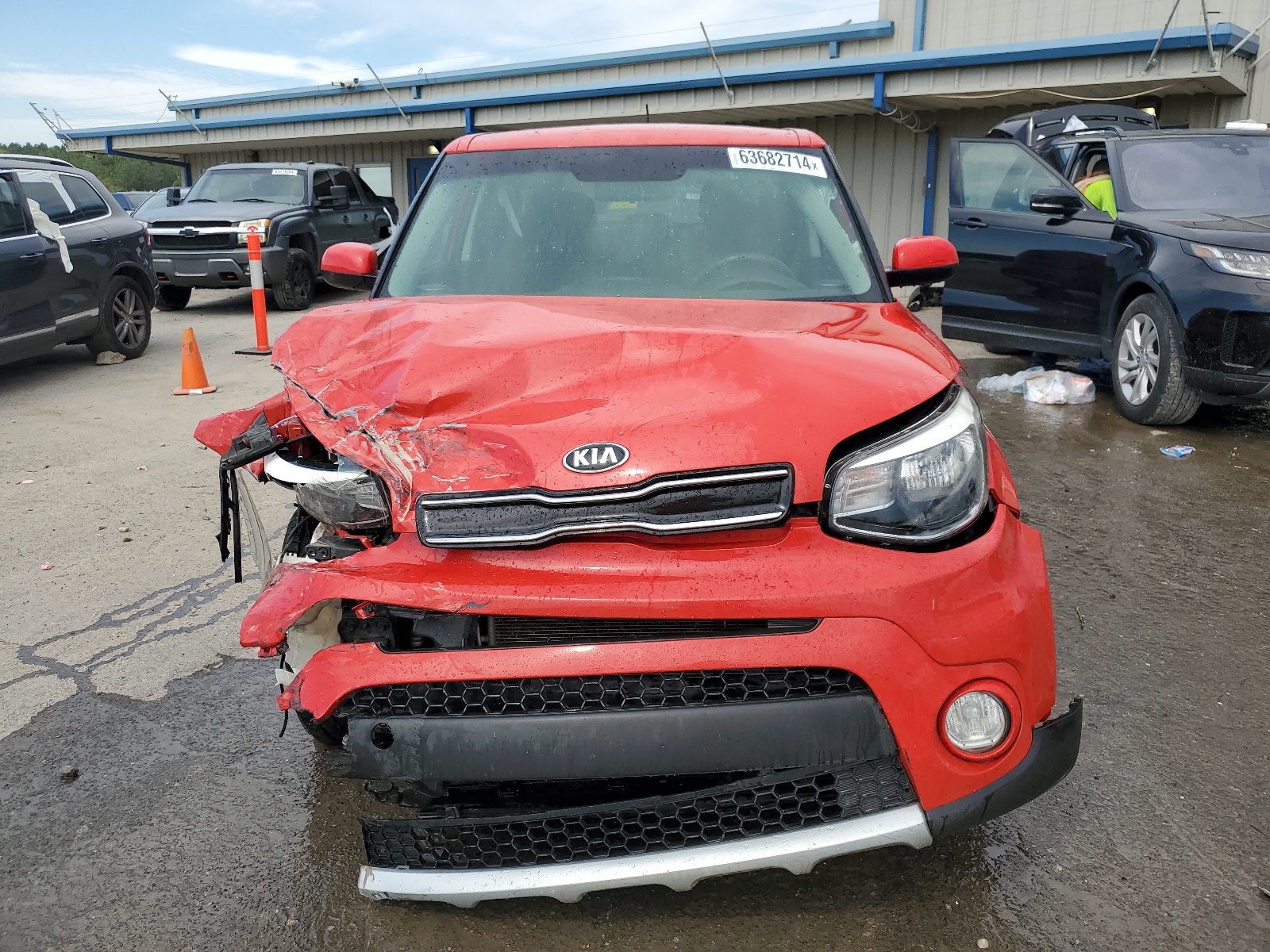 KNDJP3A58J7568033 2018 Kia Soul +