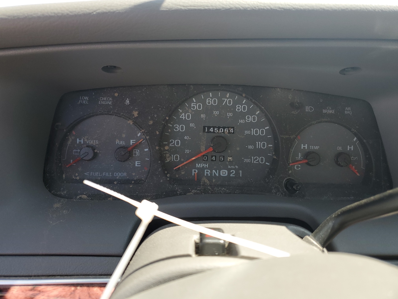 2MEFM74W1YX711174 2000 Mercury Grand Marquis Gs