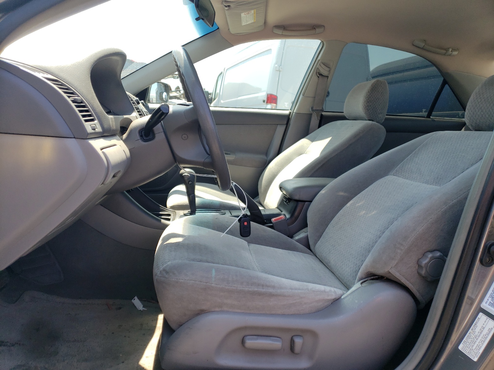 4T1BE32K63U737819 2003 Toyota Camry Le