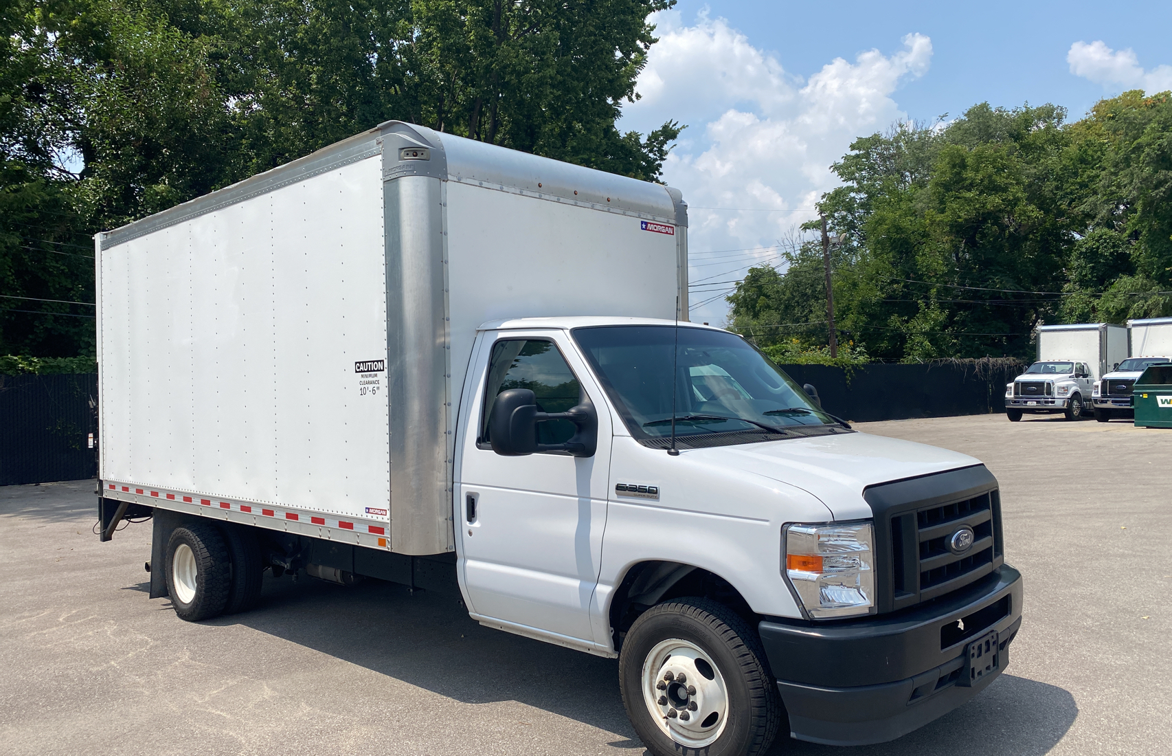 2022 Ford Econoline vin: 1FDWE3FK4NDC43540