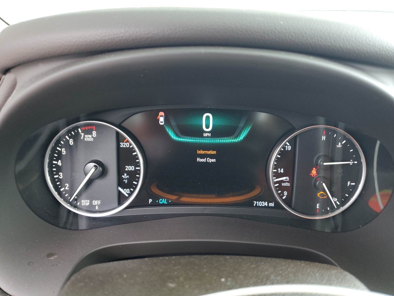 1G4ZR5SS4JU110323 2018 Buick Lacrosse Premium