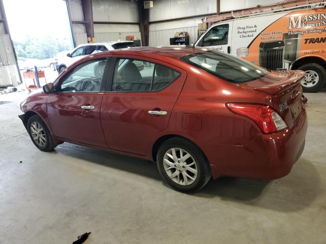  NISSAN VERSA 2017 Червоний