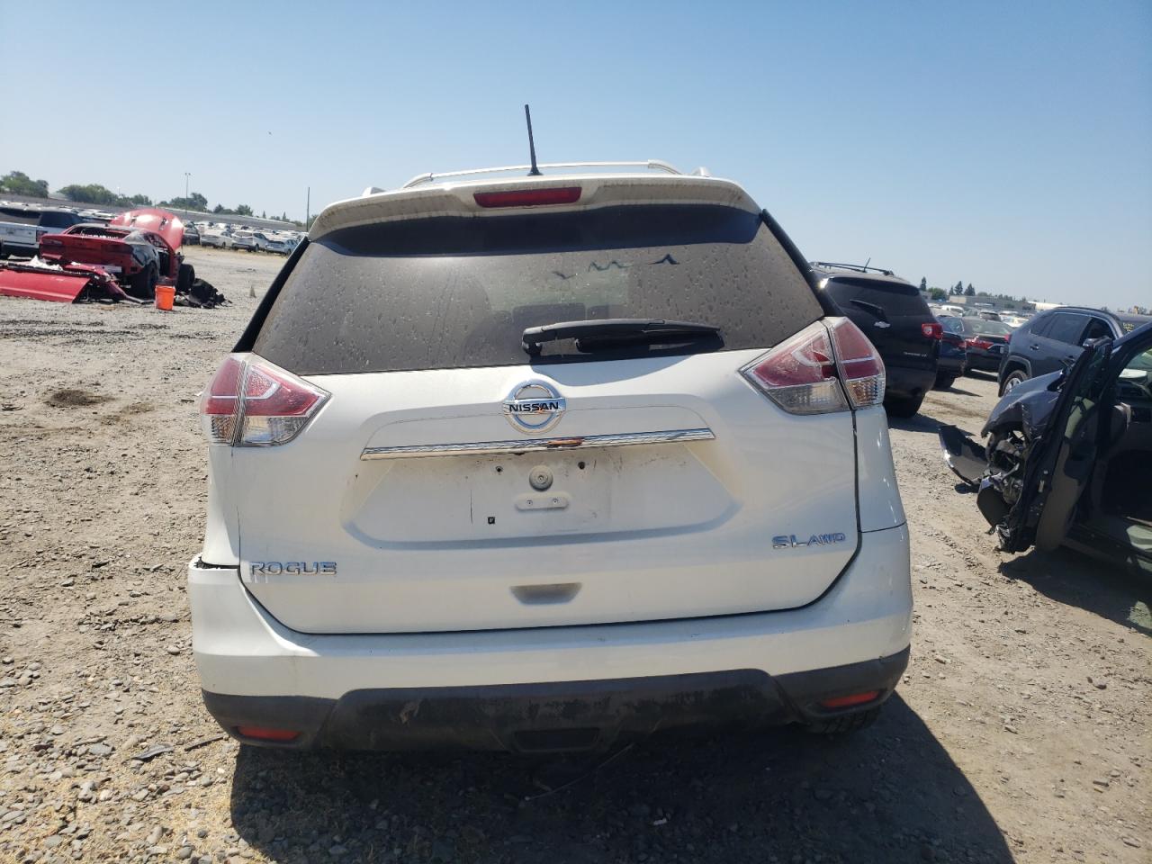 2015 Nissan Rogue S VIN: 5N1AT2MV0FC763166 Lot: 61881014