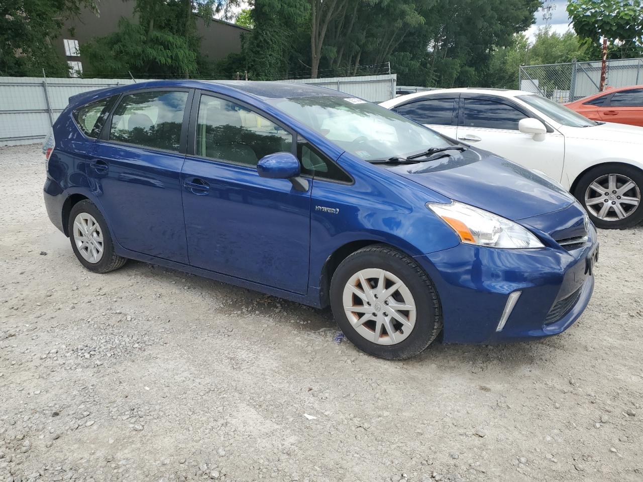 VIN JTDZN3EU5D3272800 2013 TOYOTA PRIUS no.4