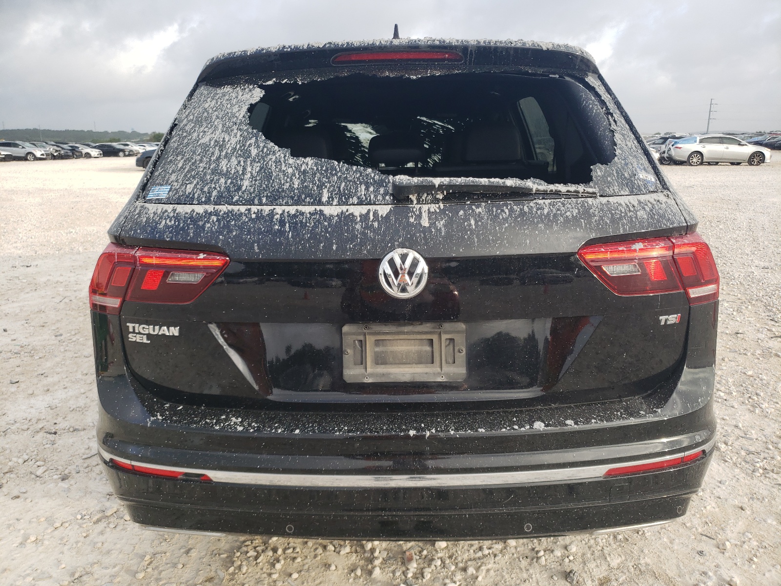 3VV3B7AX4JM209964 2018 Volkswagen Tiguan Se