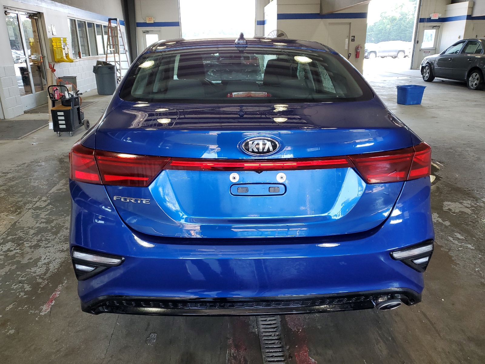 2019 Kia Forte Fe vin: 3KPF24AD2KE124651