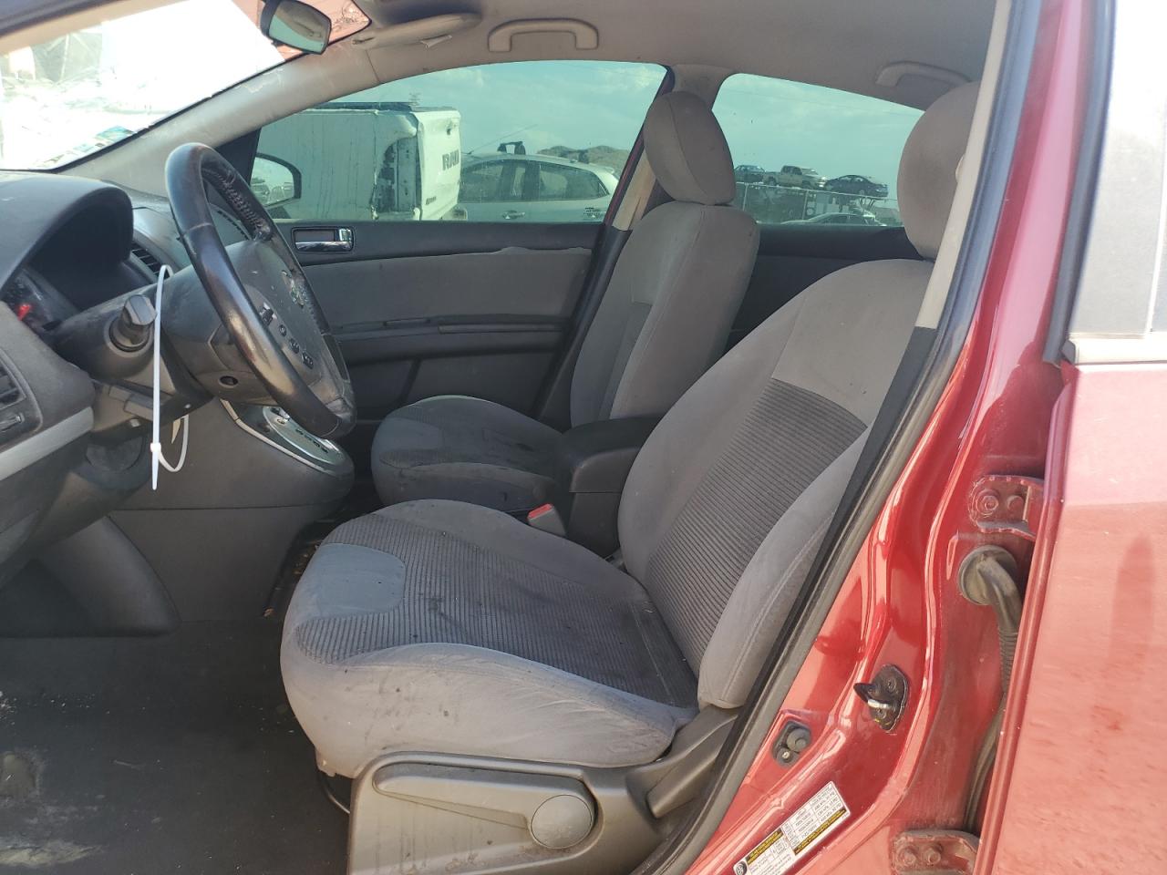 2010 Nissan Sentra 2.0 VIN: 3N1AB6AP1AL729547 Lot: 63850654