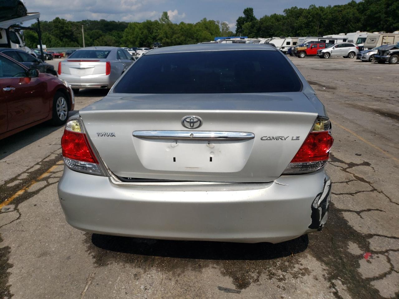 2005 Toyota Camry Le VIN: 4T1BE32K05U067154 Lot: 64207284