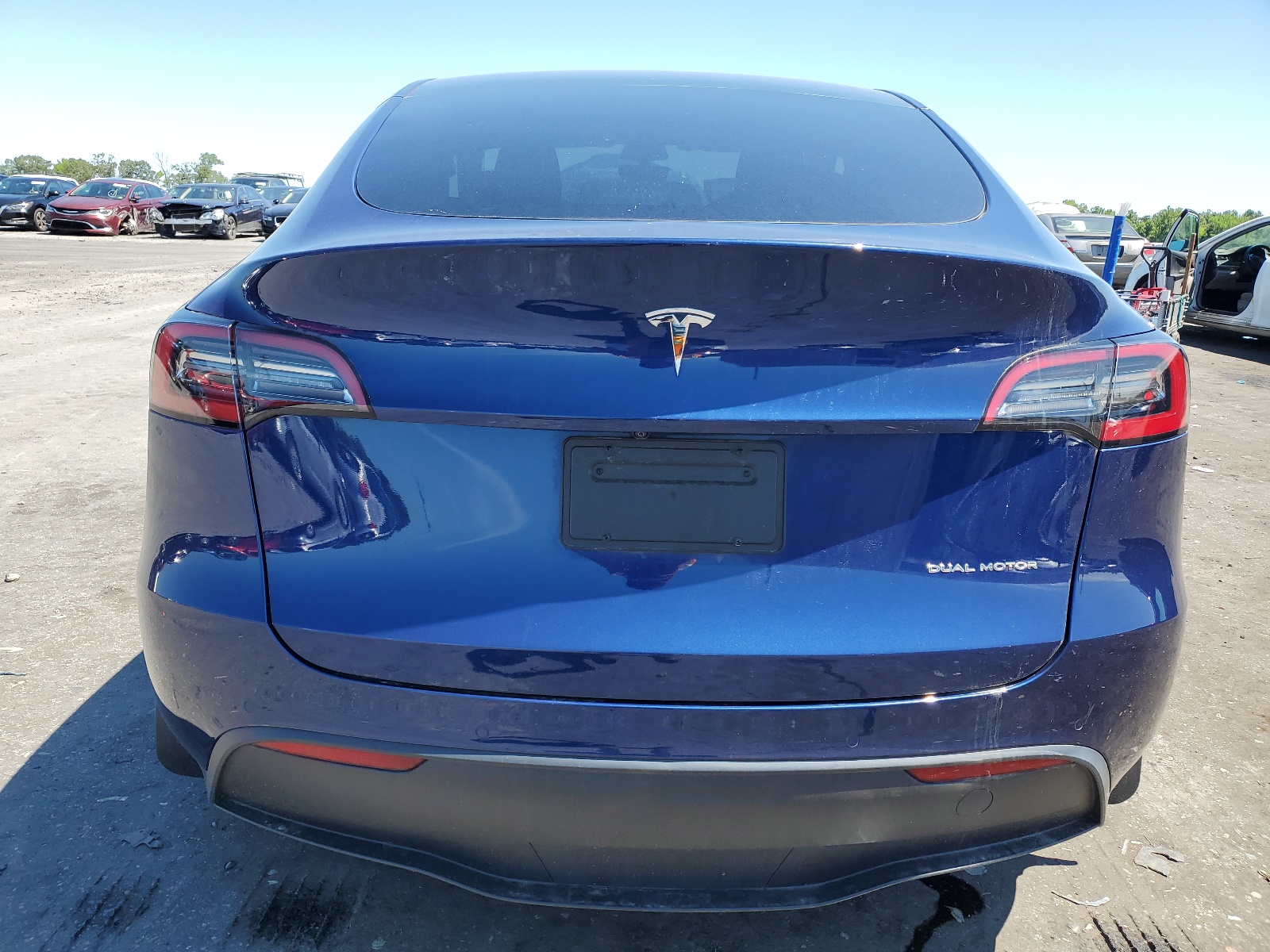 7SAYGDEE1NF428472 2022 Tesla Model Y