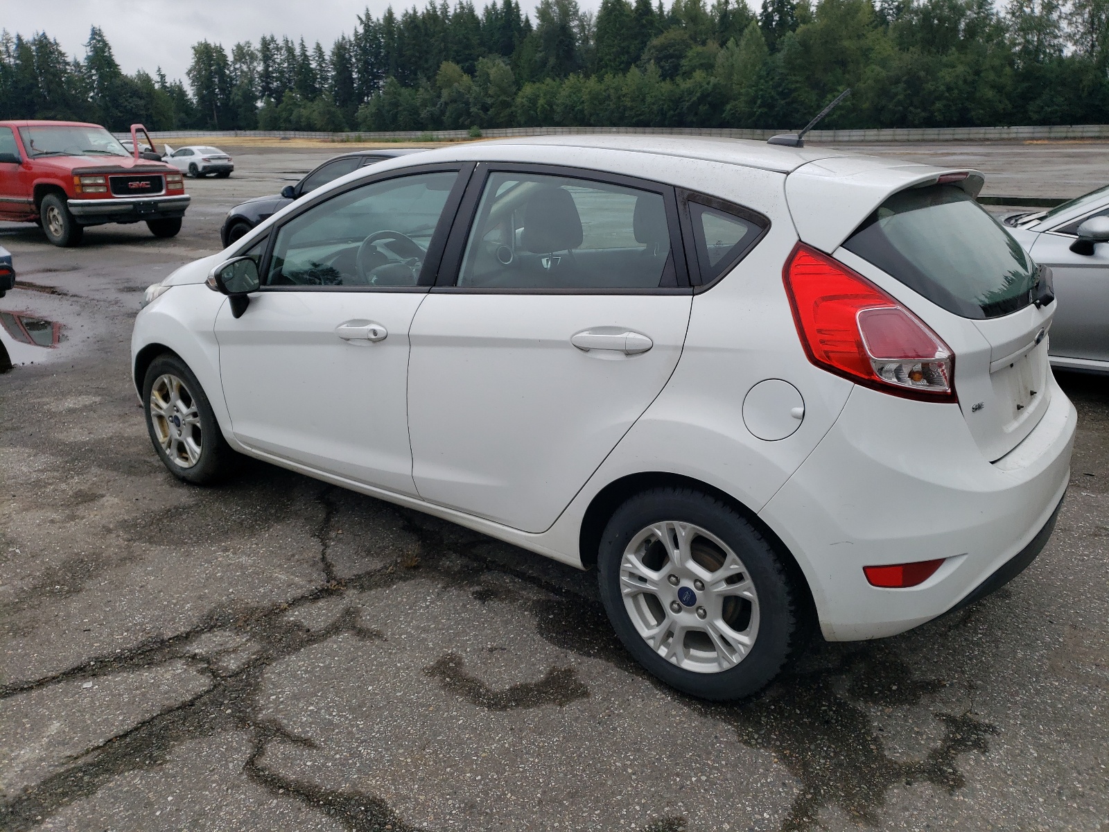 2016 Ford Fiesta Se vin: 3FADP4EJ5GM174701