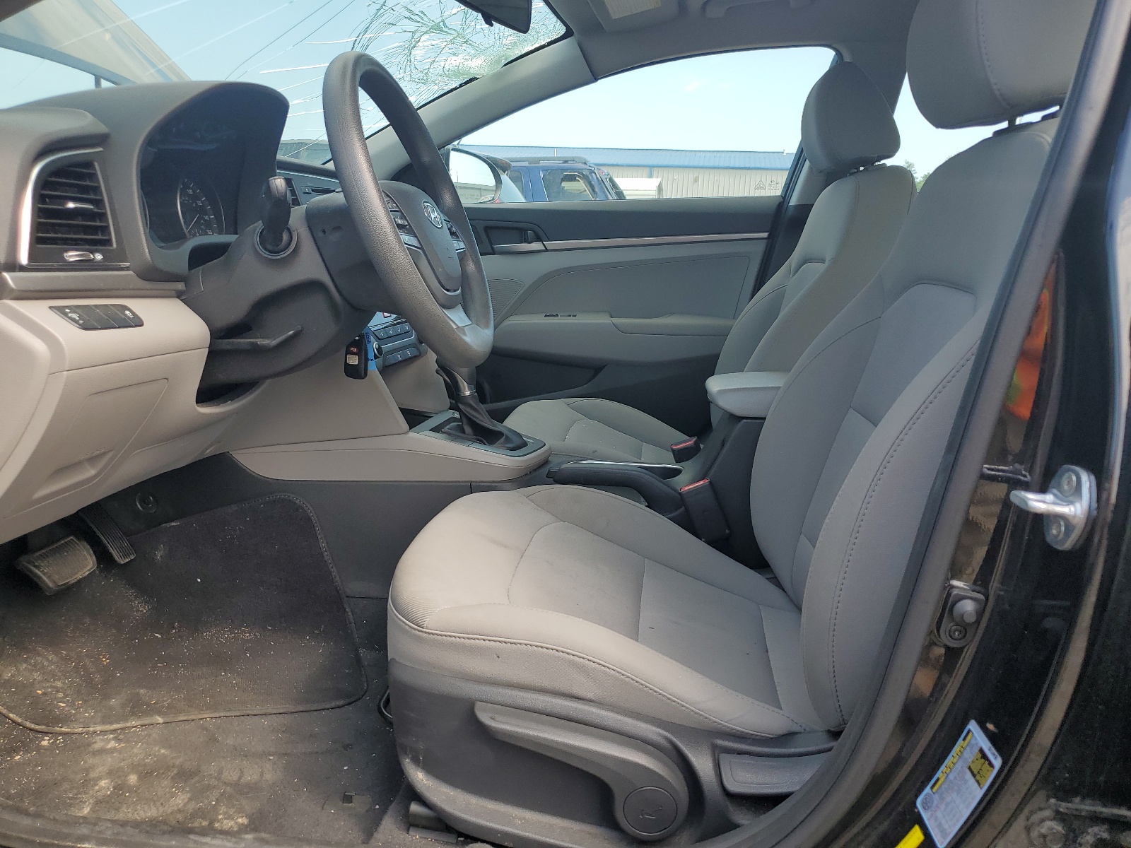 5NPD74LF5JH350927 2018 Hyundai Elantra Se