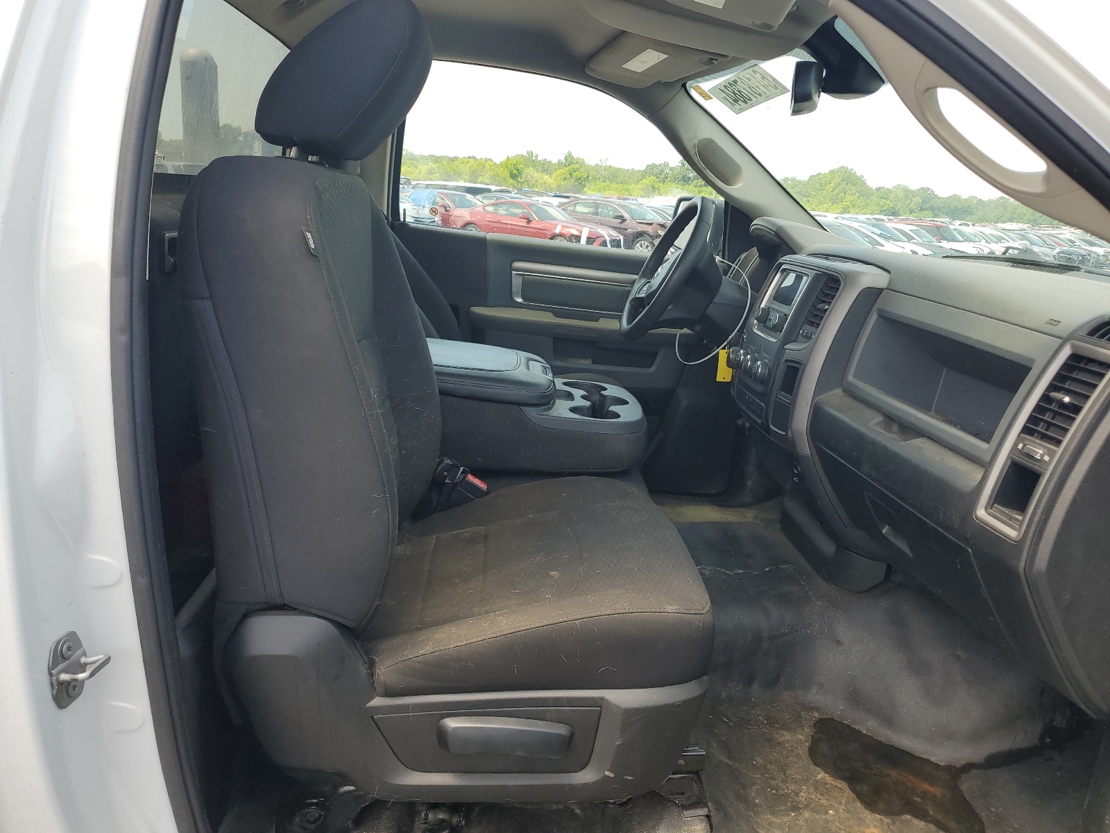 3C6JR6DT2LG170465 2020 Ram 1500 Classic Tradesman