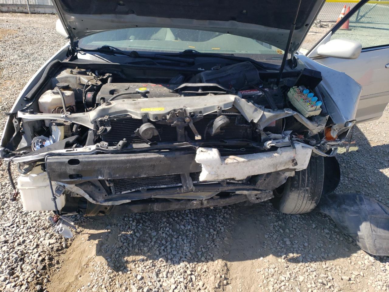 2004 Toyota Camry Le VIN: 4T1BE32K34U865906 Lot: 65178964