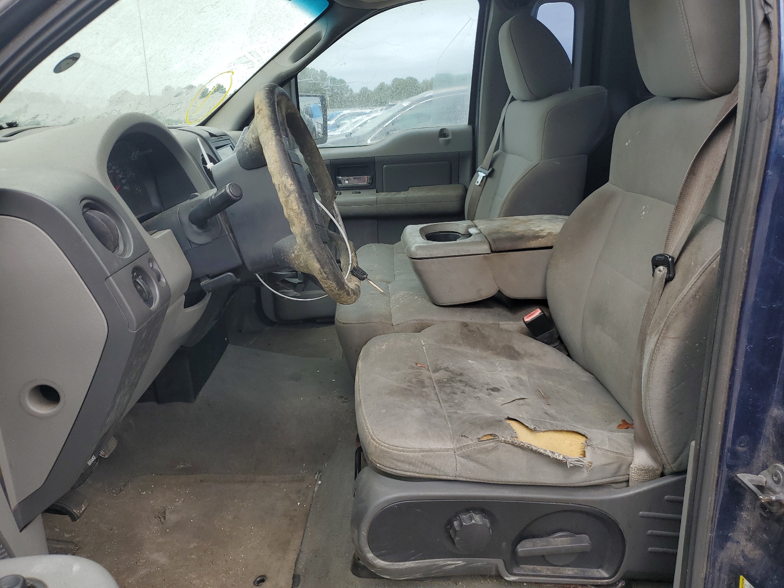 1FTRF12207NA67074 2007 Ford F150