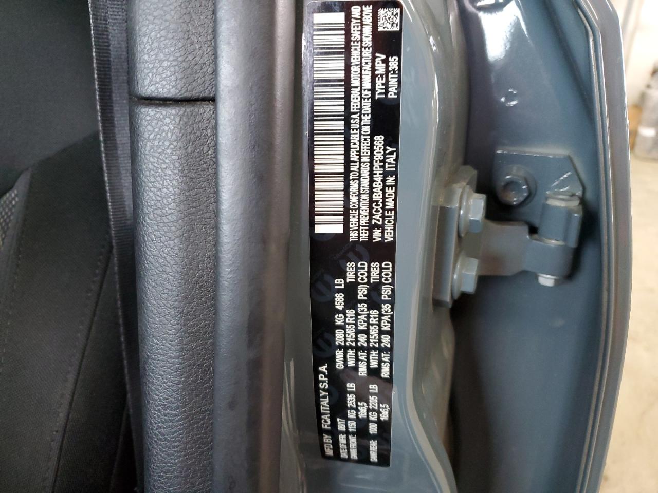 2017 Jeep Renegade Sport VIN: ZACCJBAB4HPF90568 Lot: 64081864