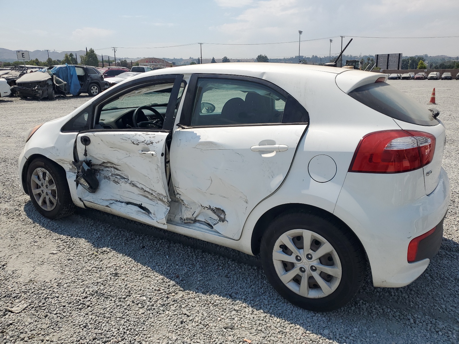 2016 Kia Rio Lx vin: KNADM5A37G6600935