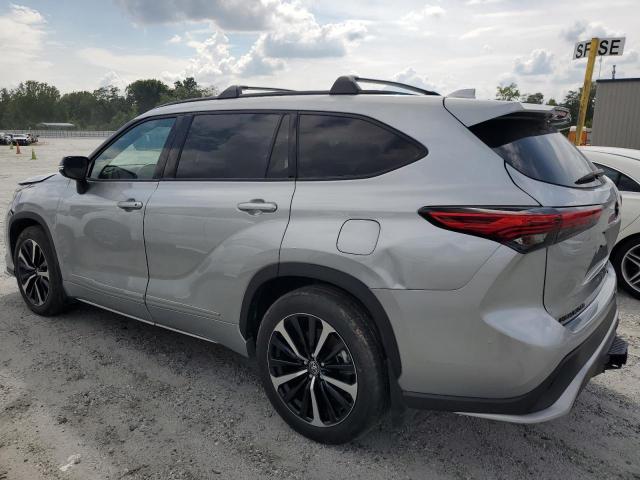  TOYOTA HIGHLANDER 2021 Сріблястий