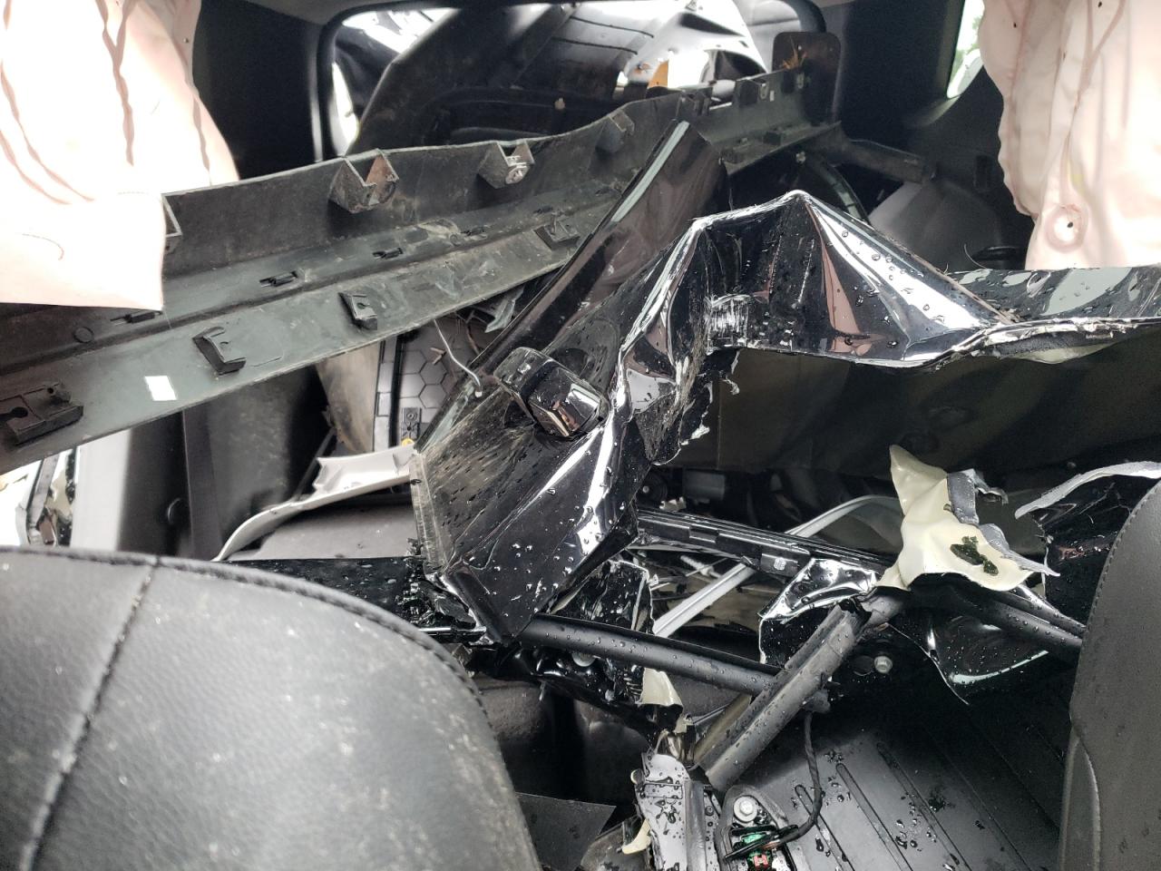 2020 Chevrolet Equinox Lt VIN: 2GNAXUEV8L6149982 Lot: 61694364