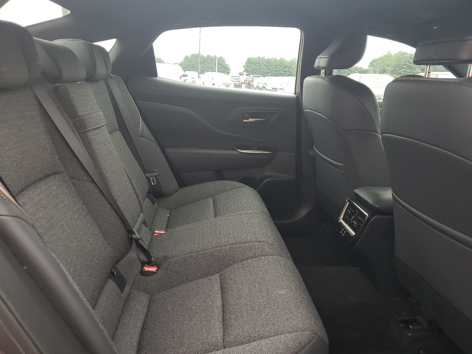 JTDAAAAF5R3027510 2024 Toyota Crown Xle