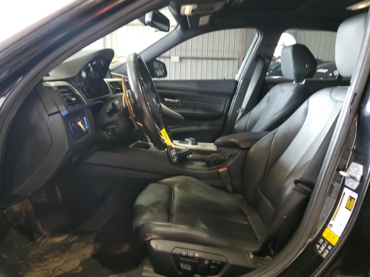 2015 BMW 335 Xi VIN: WBA3B9C52FF589770 Lot: 64324574