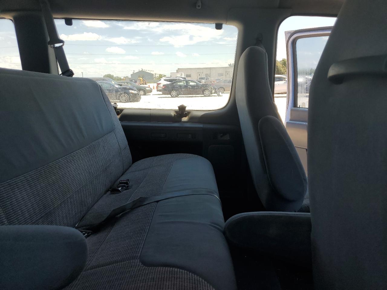 1997 Ford Econoline E350 Super Duty VIN: 1FBJS31L4VHA00394 Lot: 62132974