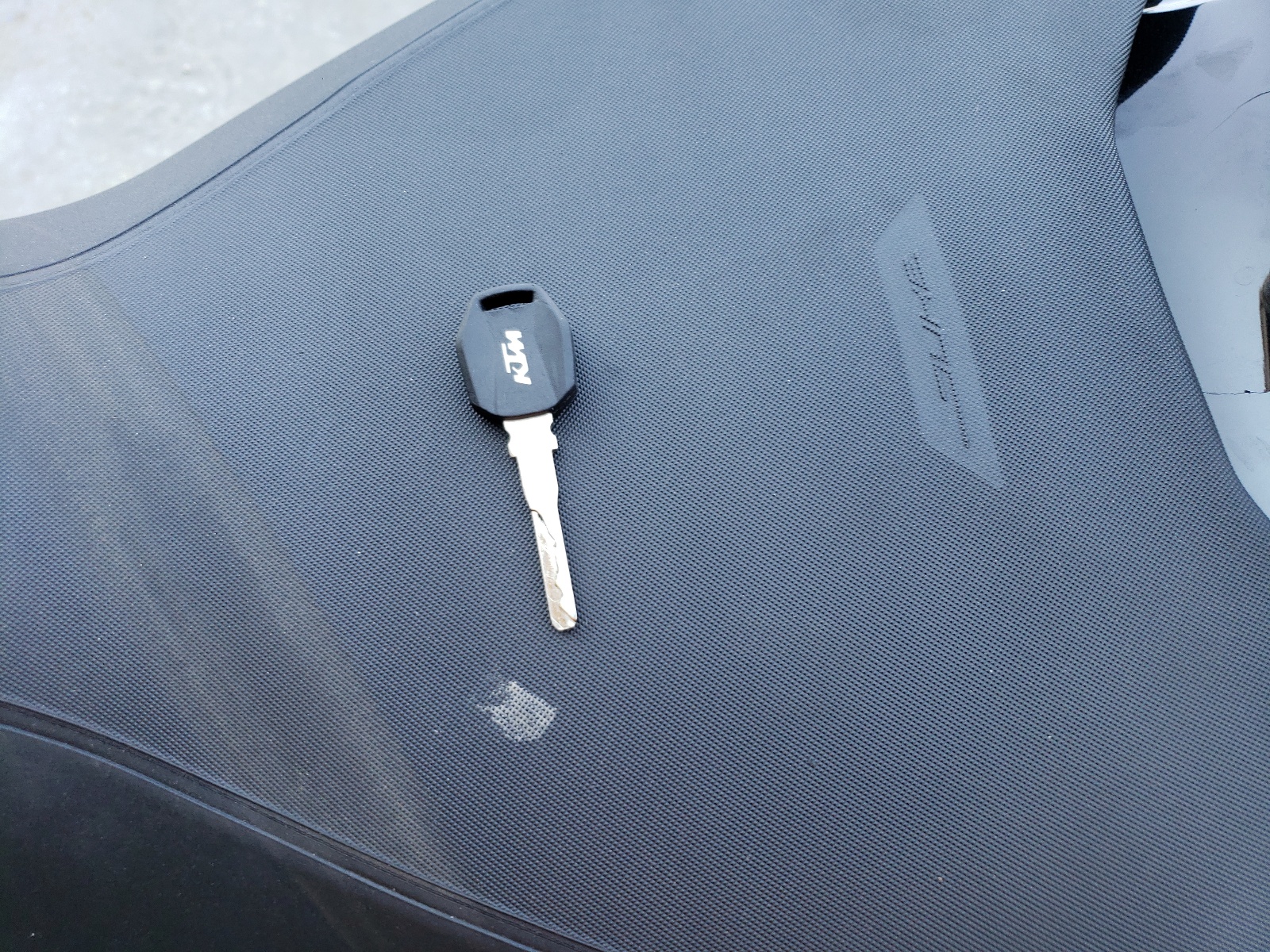 VBKTU9403MM812230 2021 Ktm 890 Duke R